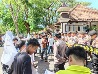 Kasatgas MBG Pamekasan Tak Temui Massa Aksi, Aktivis Jagad Bersatu Ancam Lanjutkan Gerakan ke Jawa Timur