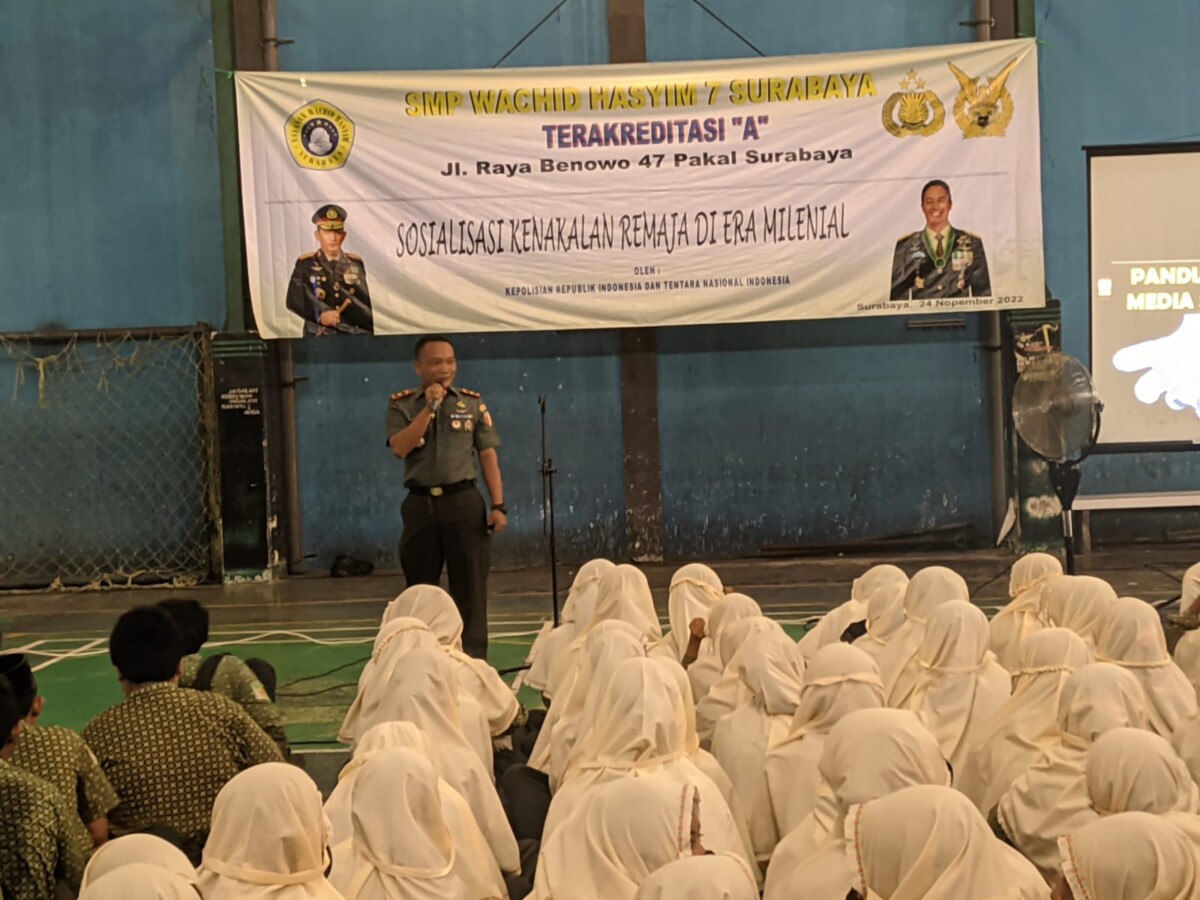 Cegah Kenakalan Remaja, Koramil 0830/06 Benowo Berikan Materi Wasbang Kepada Pelajar