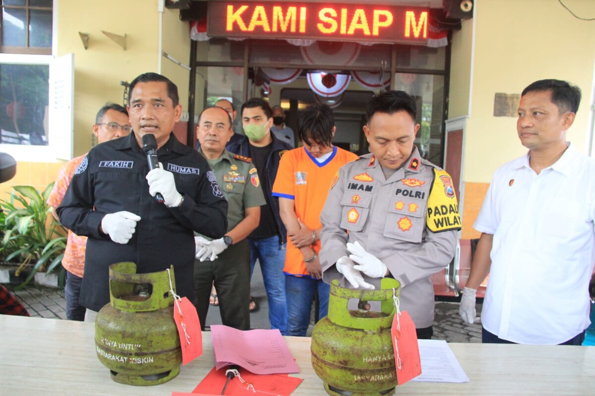 Spesialis Pencuri Tabung Gas Elpiji 3 Kg di Kota Surabaya Berhasil Ditangkap Polisi