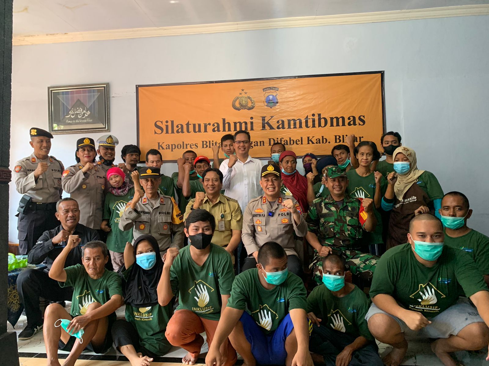 Peduli Sesama, Polres Blitar Kunjungi dan Beri Bantuan Rumah Kinasih