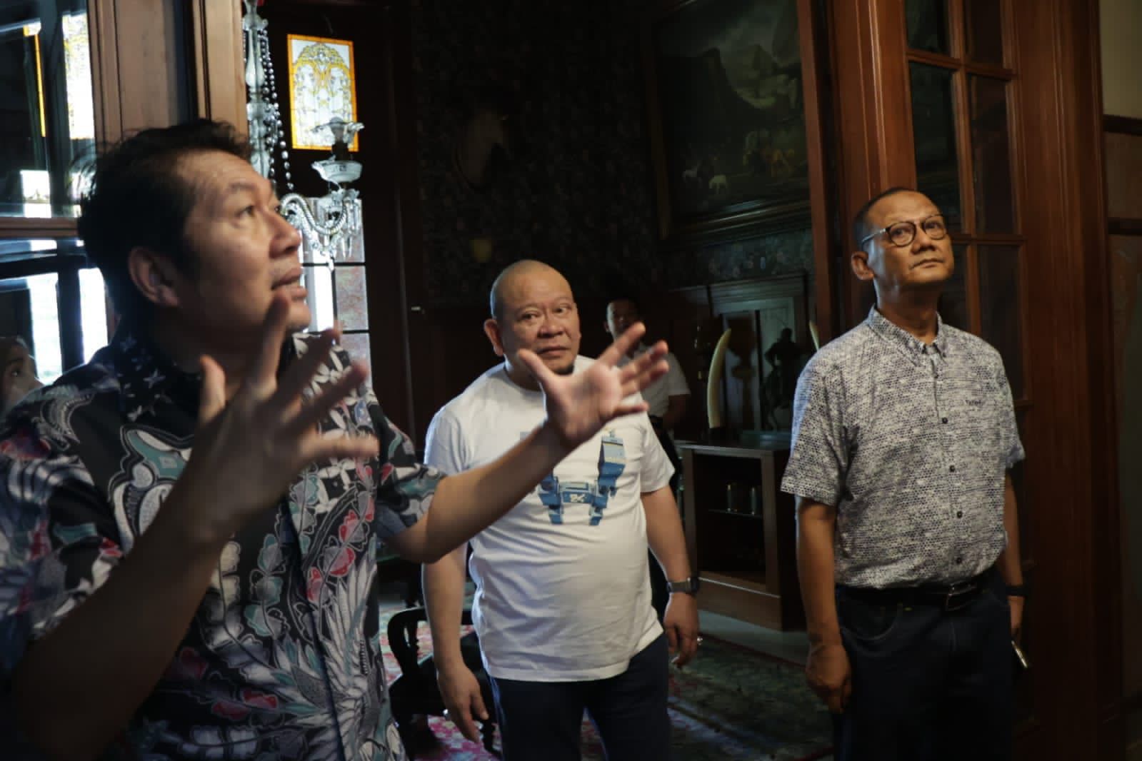 Di Solo, Ketua DPD RI Kunjungi Bangunan Bersejarah Milik Nur Harjanto