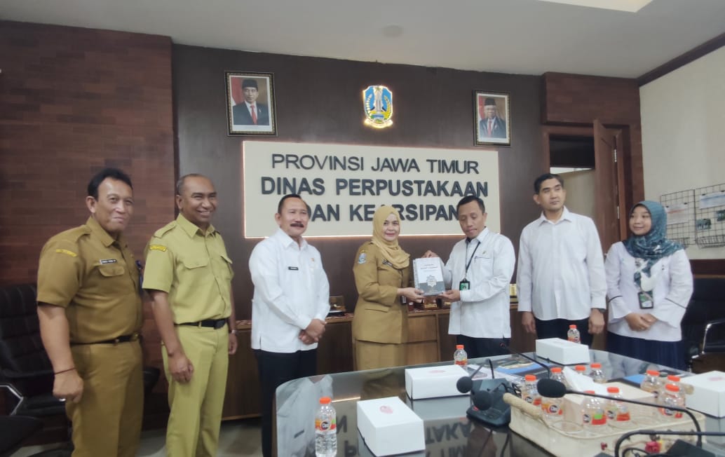 Tindak Lanjuti Kerjasama Pengembangan Pelestarian Naskah Kuno, Disperpusip Jatim Pertajam Sinergi dengan BLA Semarang