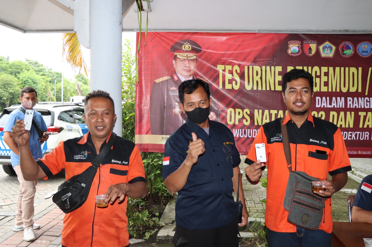 Operasi Lilin Semeru 2022, Polres Gresik Gelar Tes Urine Dadakan di Terminal Bunder