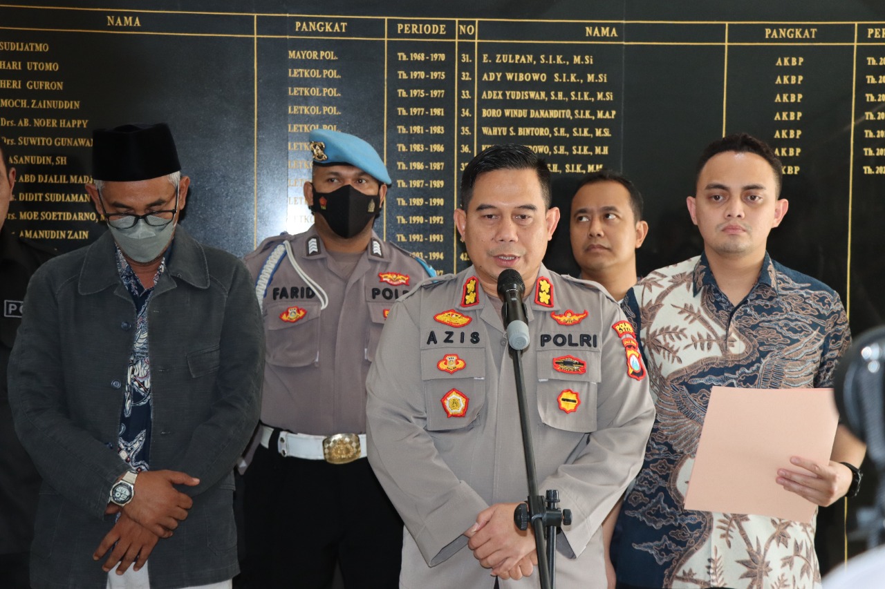 Polres Gresik Gerak Cepat Tangkap Kepala Sekolah MTS Memukul Siswi hingga Pingsan