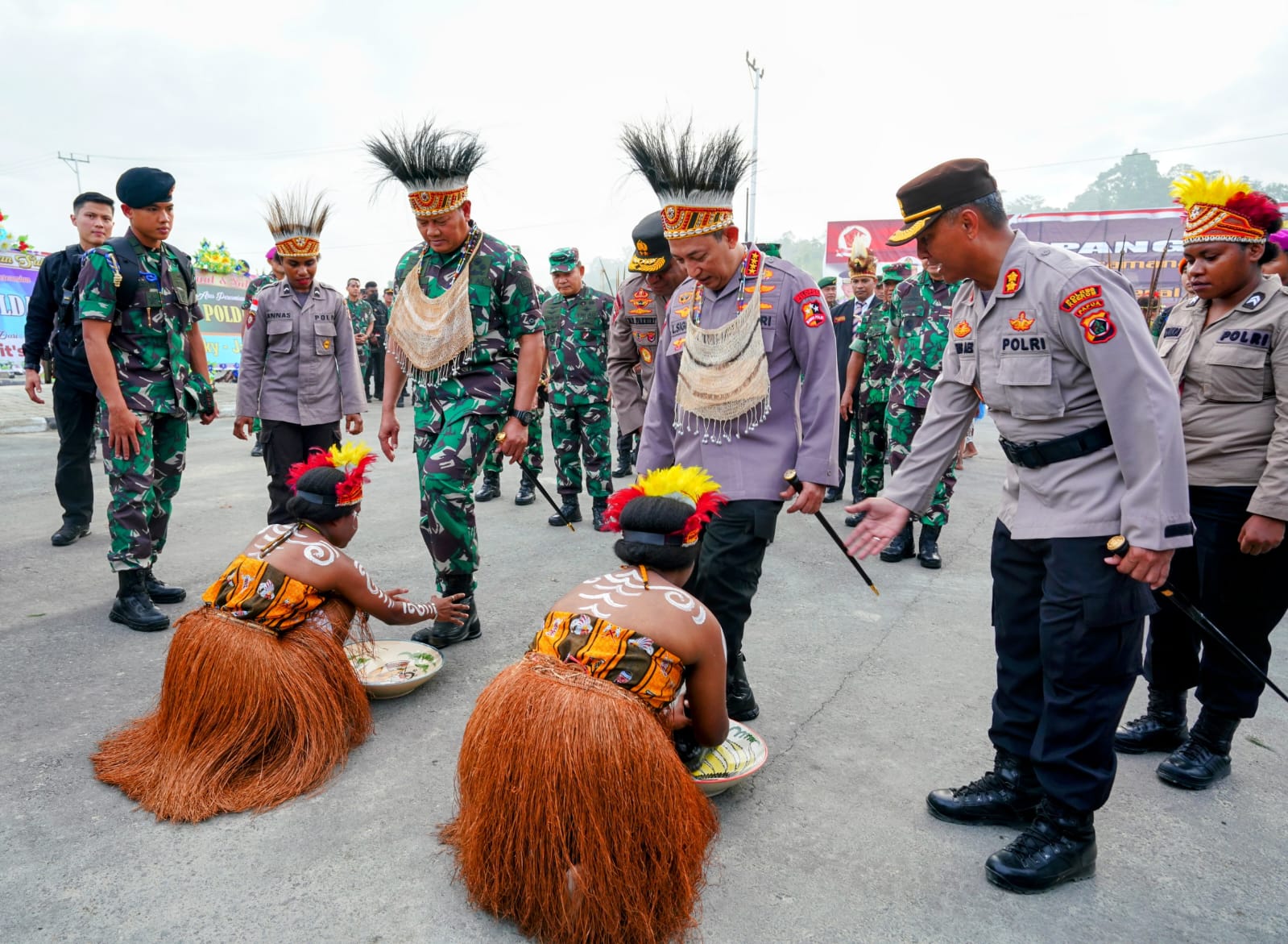 Panglima TNI dan Kepala Staf Resmikan Polda Papua Baru, Kapolri : Wujud Sinergitas Makin Kokoh