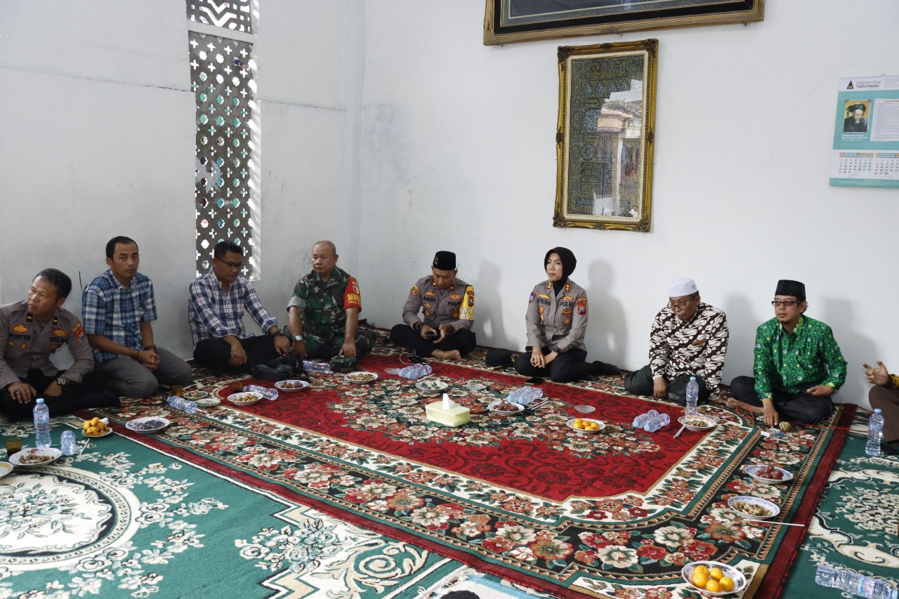 Awali Tugas Baru, Kapolres Tanjungperak AKBP Herlina, Safari ke Para Tokoh Agama dan Ulama