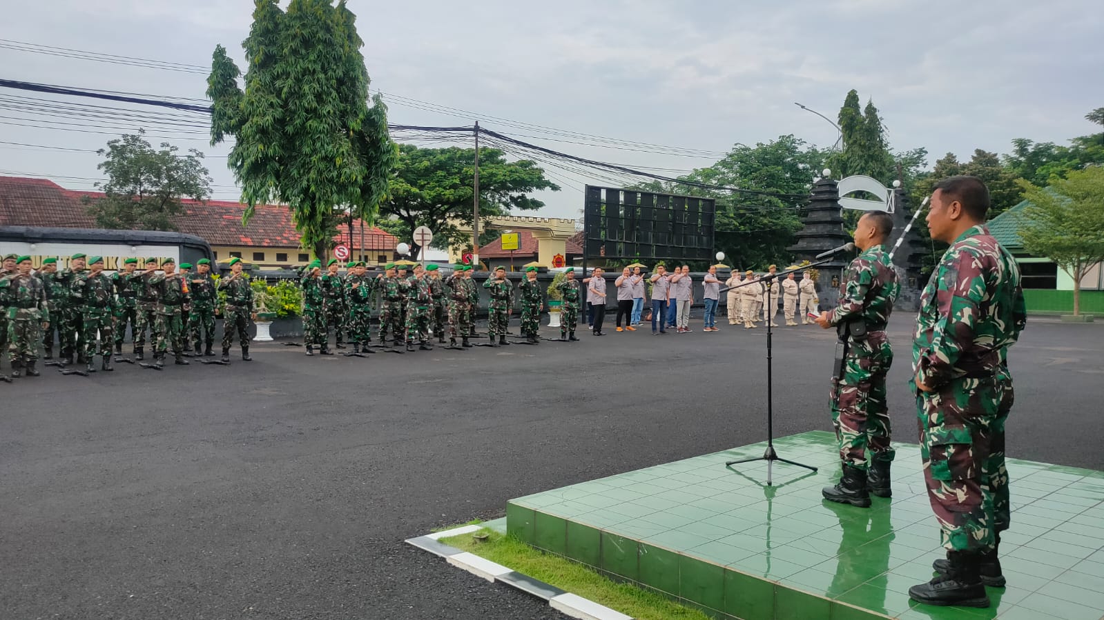Ini Pesan Dandim 0830/Surabaya Utara Usai Pimpin Upacara Bendera