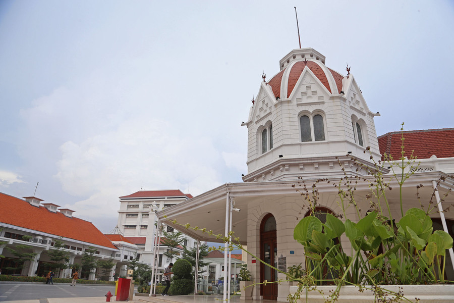 Digunakan sebagai Lokasi Syuting Film, Alun-Alun Surabaya Tutup Sementara