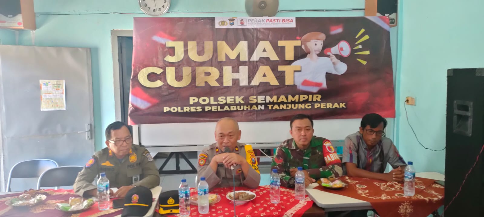 Babinsa Sidotopo Ikuti Jumat Curhat di Wilayah