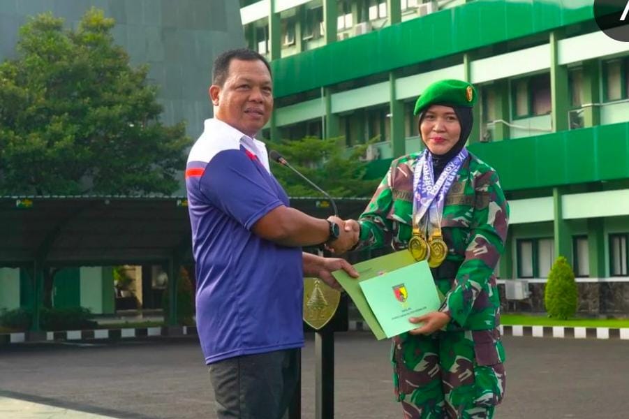 Berhasil Sabet Lima Medali Di NTB, Pangdam V/Brawijaya Panggil Lettu Cba (K) Yuni Caturwati