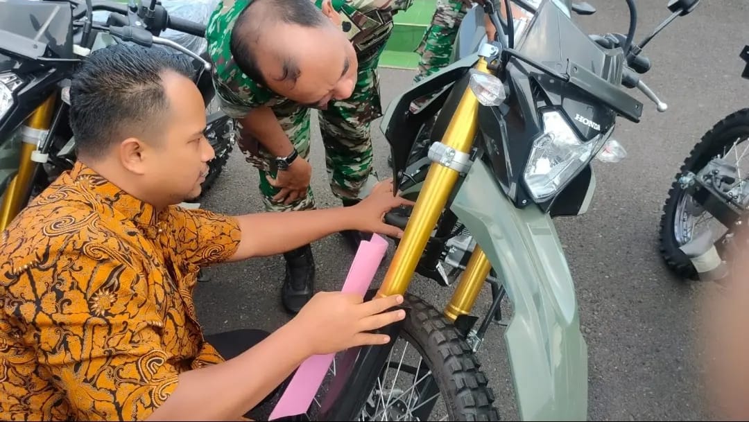 Kodam V/Brawijaya Periksa Kendaraan Dinas Kodim 0830/Surabaya Utara