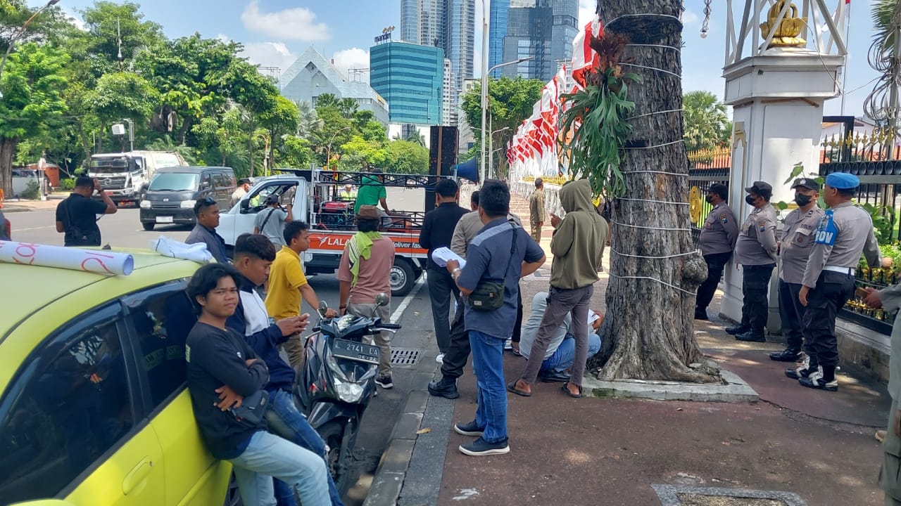 Diduga APBD Jatim Bermasalah, Jaka Jatim Desak Gubernur Kofifah Harus Bertanggung Jawab