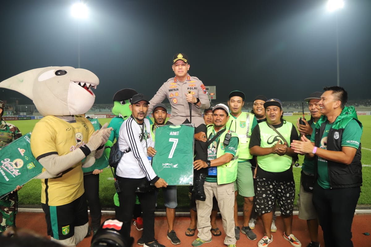 Presiden Persebaya; Pertama Kali Dalam Sejarah Pengamanan Pemain Persebaya Vs Persija Tidak Menggunakan Rantis
