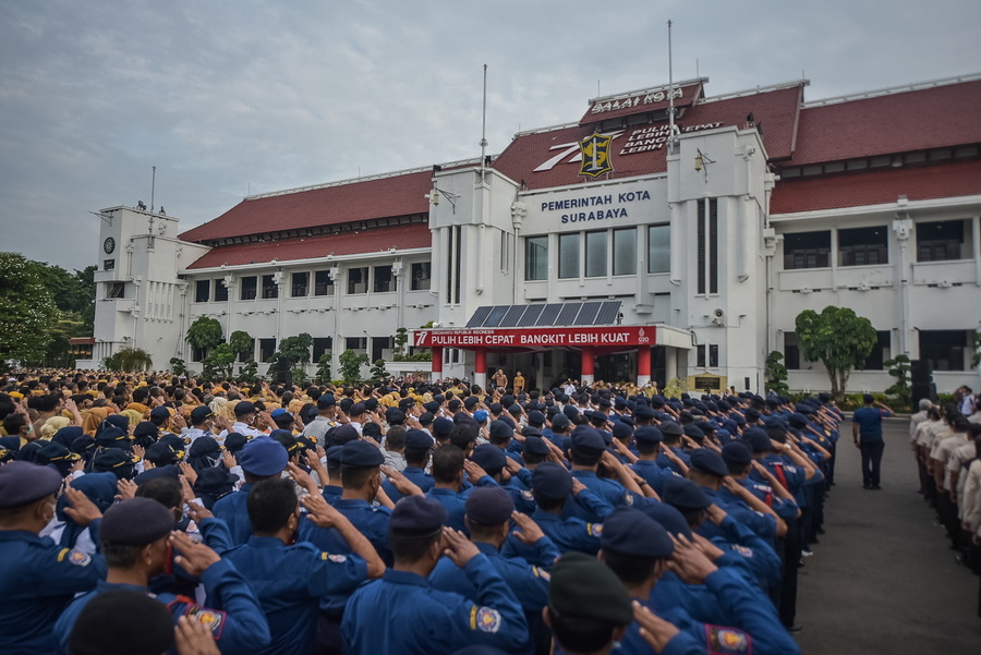 Jelang Lebaran Idul Fitri, Wali Kota Eri Cahyadi Aktifkan Pam Swakarsa Demi Keamanan Surabaya