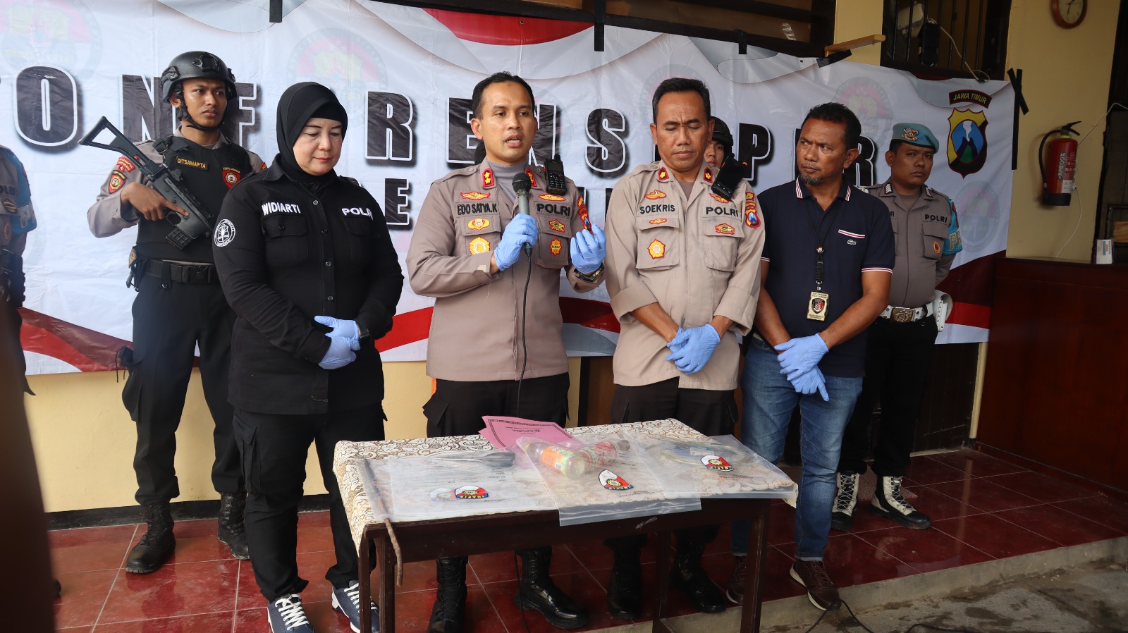 Polres Sumenep Berhasil Ungkap Pelaku Pembakaran Kayu di Kantor MWCNU Lenteng