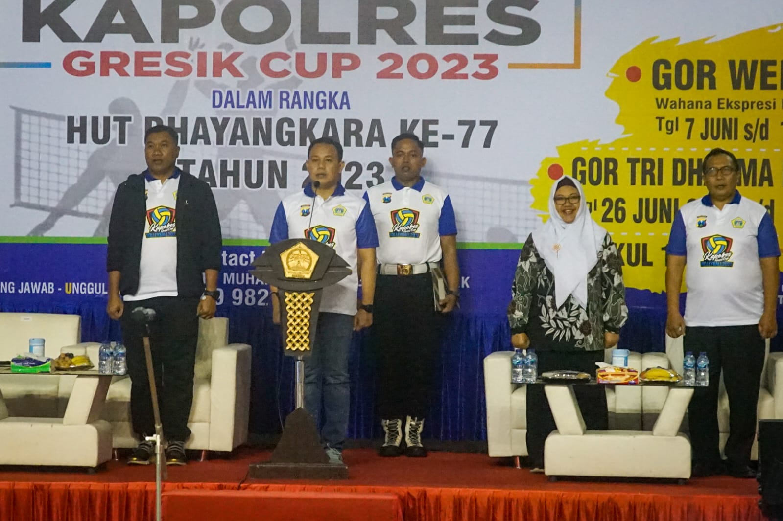 Dandim Gresik Apresiasi dan Berikan Dukungan pada Upacara Pembukaan Turnamen Bola Voli Kapolres Gresik Cup 2023