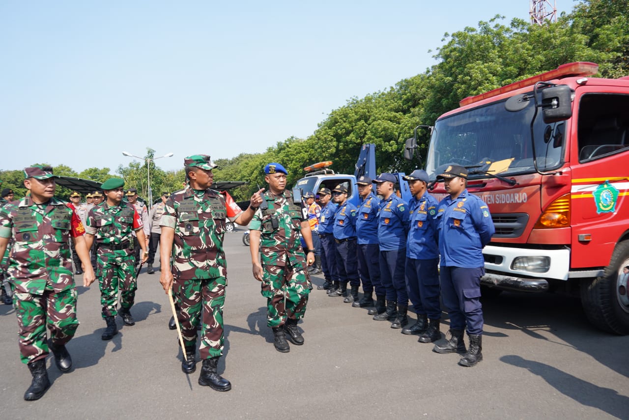 Danrem 084/Bhaskara Jaya Pimpin Gelar Pasukan PAM VVIP Kunjungan Presiden RI
