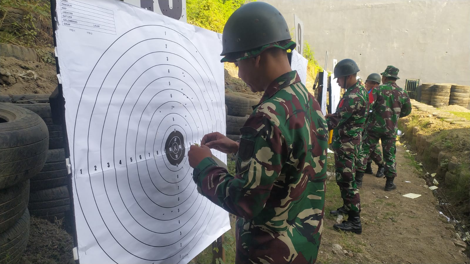 Kodim 0830/Surabaya Utara Gelar Latihan Menembak Triwulan II TA. 2023