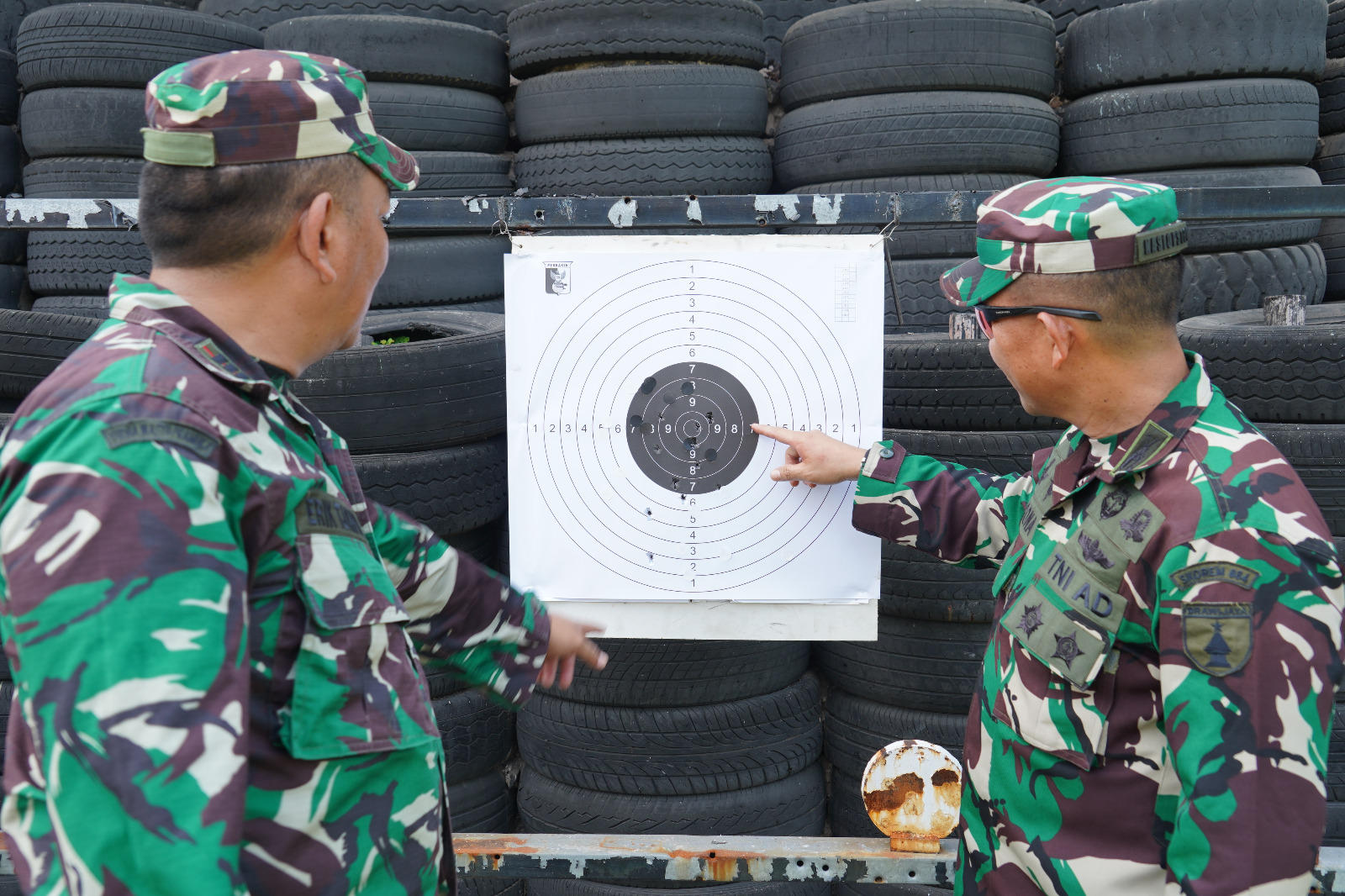 Korem 084/BJ Menggelar Latihan Menembak Senjata Ringan Laras Pendek di Lapangan Tembak Pistol Makorem