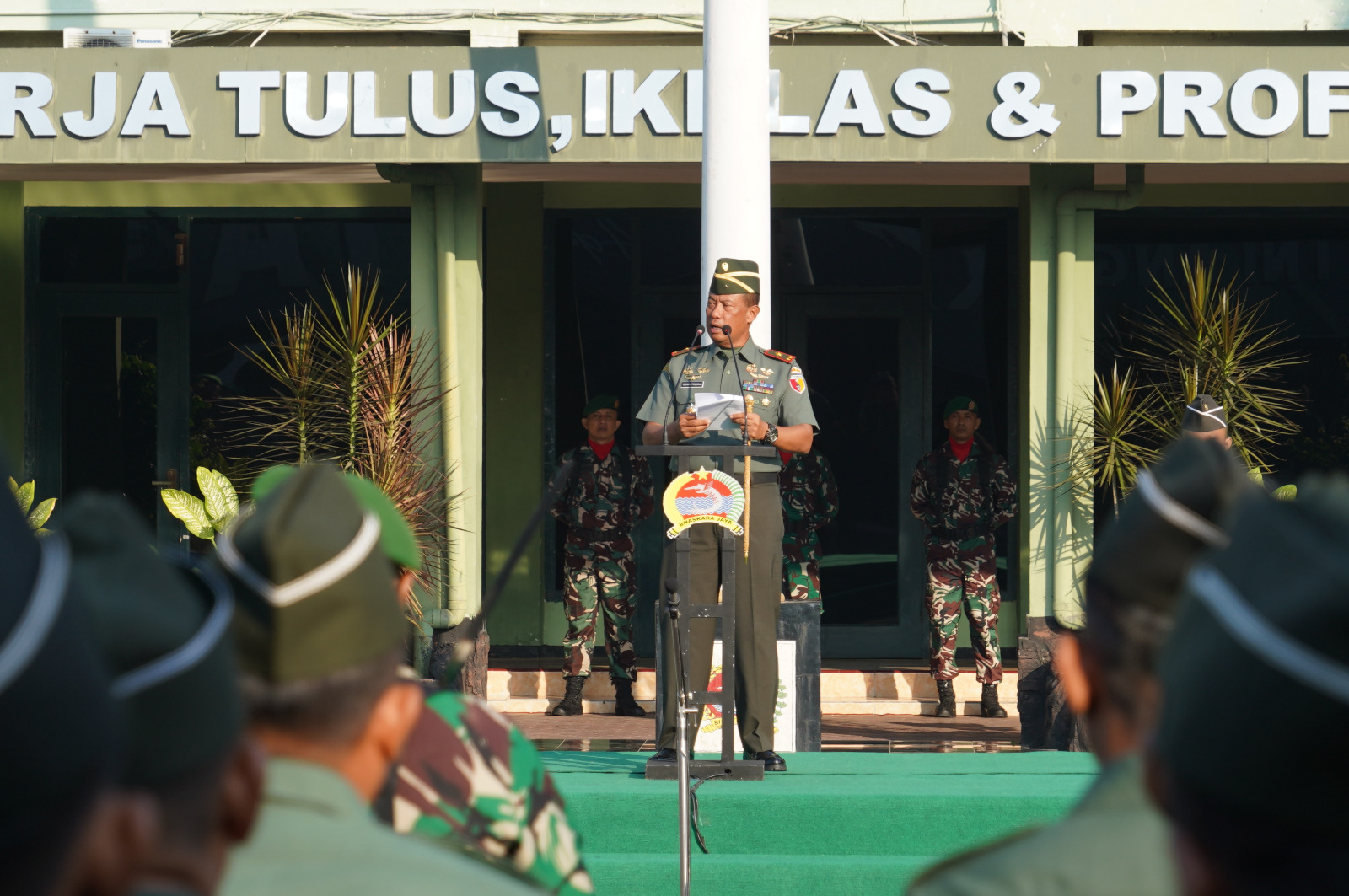 TNI Sebagai Lembaga dengan Tingkat Kepercayaan Tertinggi dengan Nilai Proporsi Mencapai 95,8%