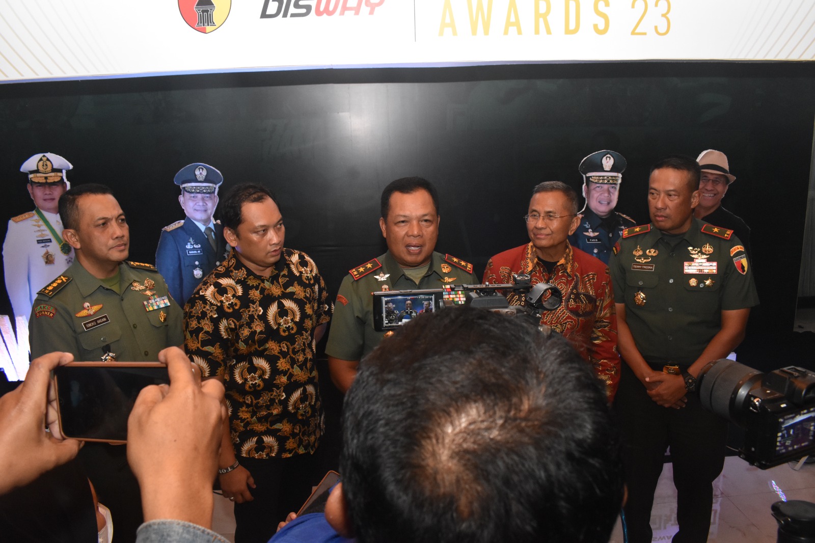 Mayjen Farid Makruf Ungkapkan Babinsa Prajurit Paling Berjasa di Kodam Brawijaya