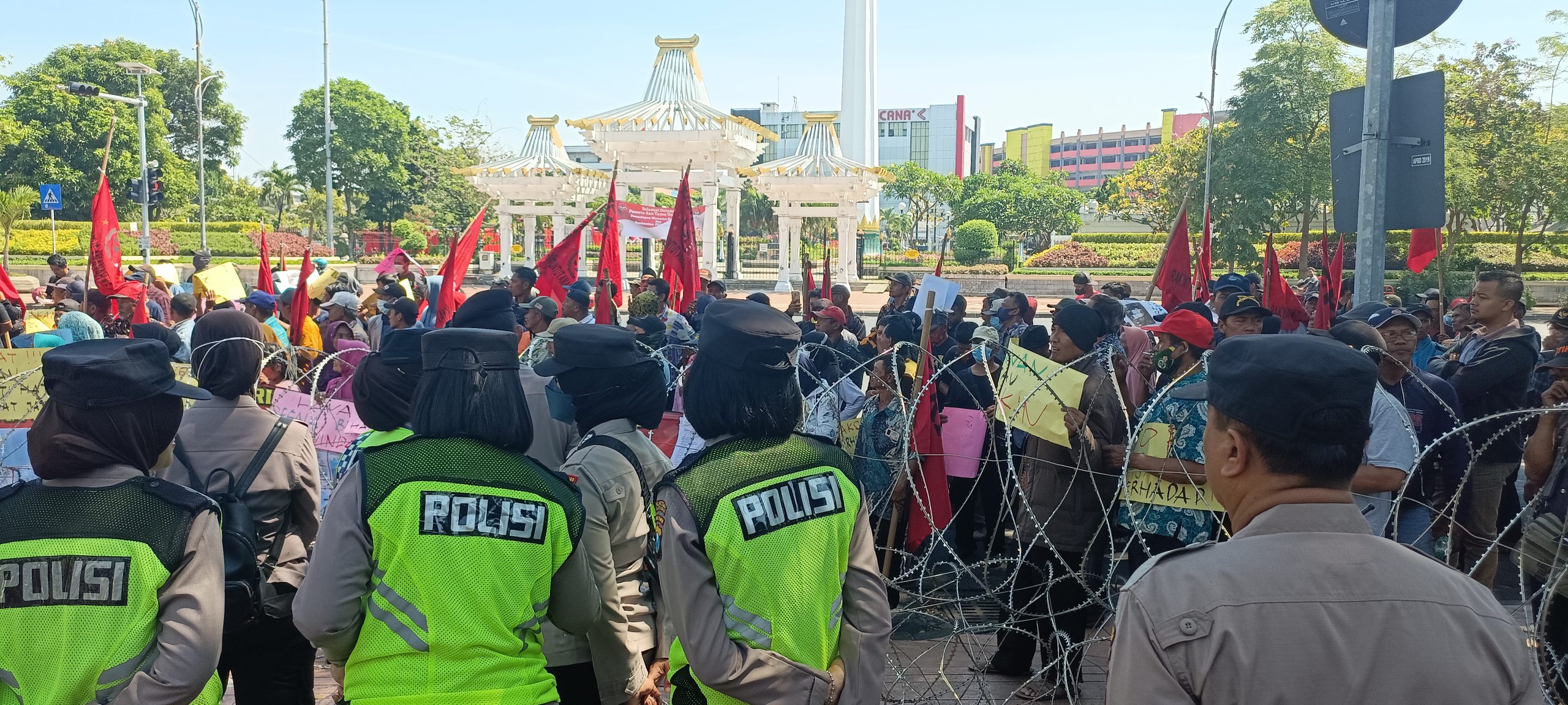 Petani Sejawa Timur Tagih Janji Khofifah