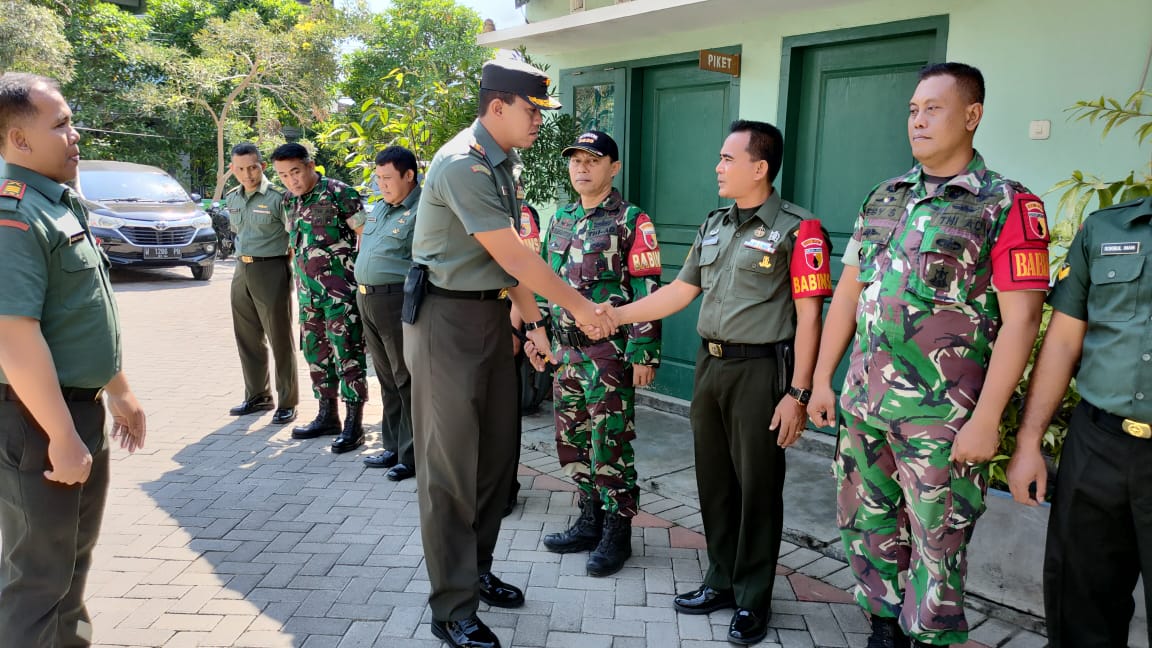 Jalin Silaturahmi, Kunker Dandim Berlanjut Ke Koramil 0830/02 Semampir