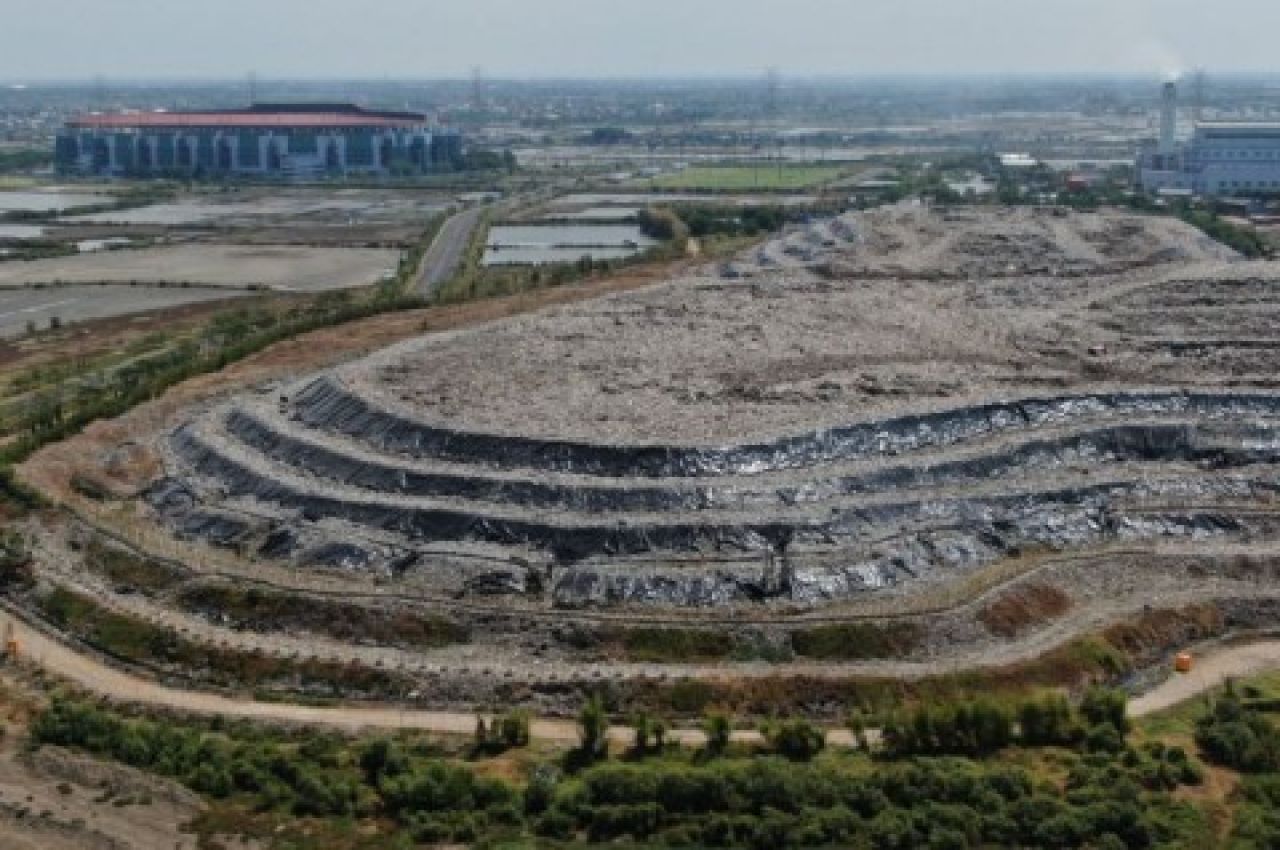 Gunung Sampah Surabaya Semakin Indah Dipandang