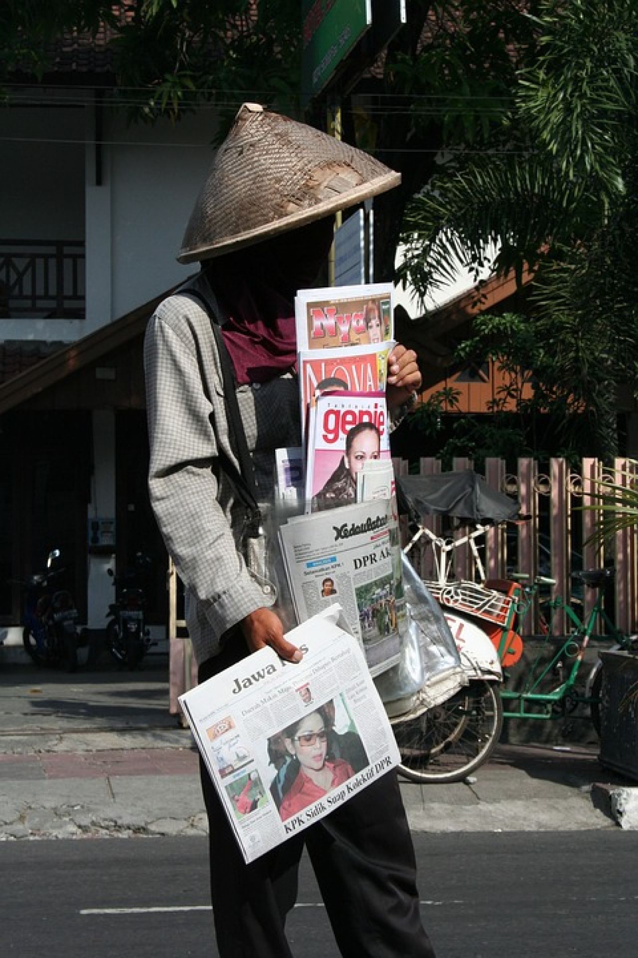 Penjual Koran Apakah Bisa Bertahan?