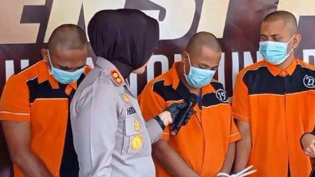 Aksi Kelompok Pemuda Surabaya Jadi Polisi Gadungan Ditangkap !! Ini Kata AKBP Herlina