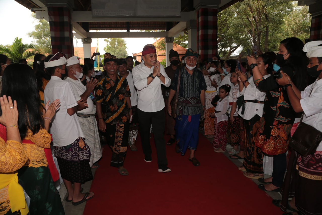 Membuka Kuota 1.419, Pemkot Surabaya Berikan Beasiswa Bagi Pelajar Yang Hafal Kitab Suci