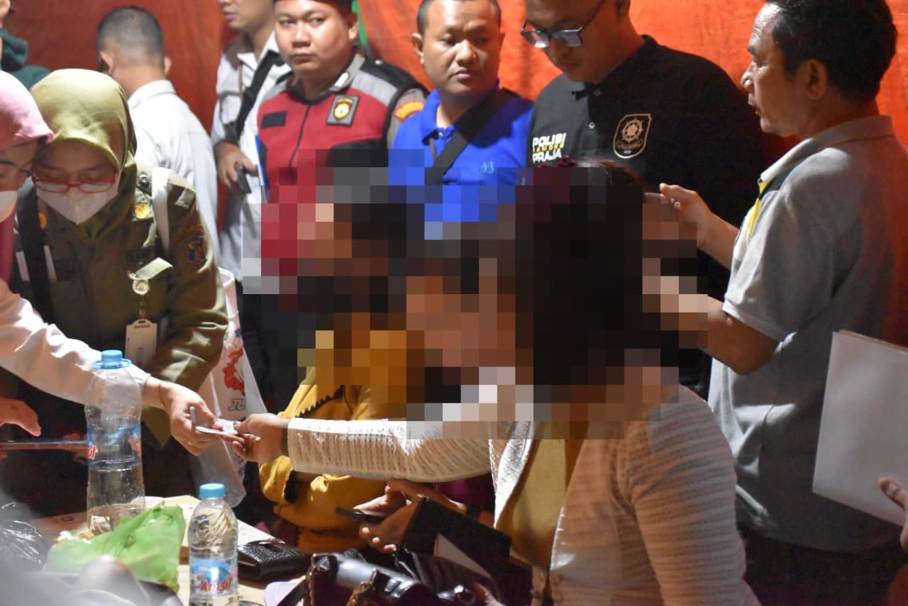 Satpol PP Surabaya Kembali Tertibkan Kedai yang Menjual Minhol Tanpa Izin