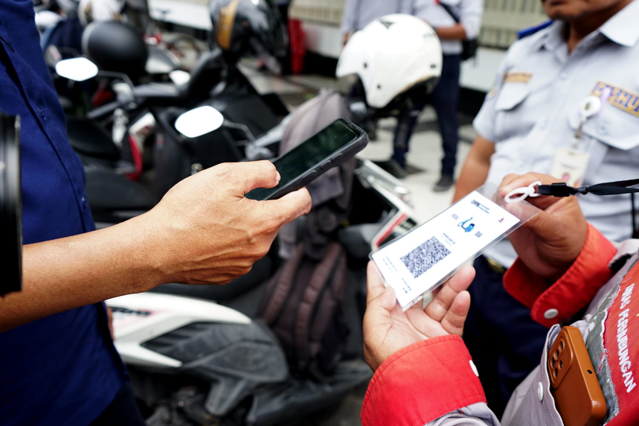 Penerapan Bayar Parkir Pakai QRIS, Pemkot Surabaya Juga Siapkan Voucher dan Langganan