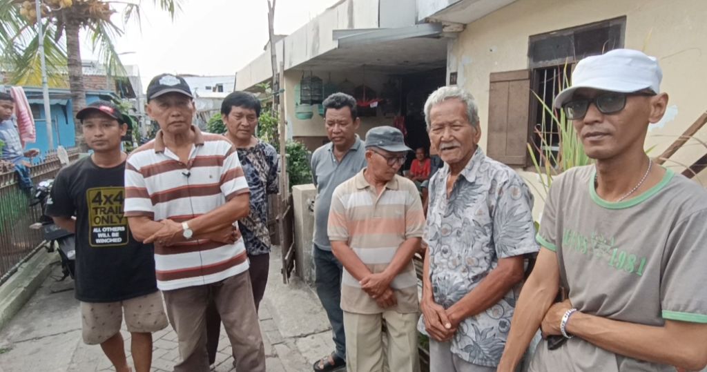Di Duga Proyek Bermasalah Warga Desak Lurah Jepara Tunjukan Gambar dan Pagu ke Masyarakat