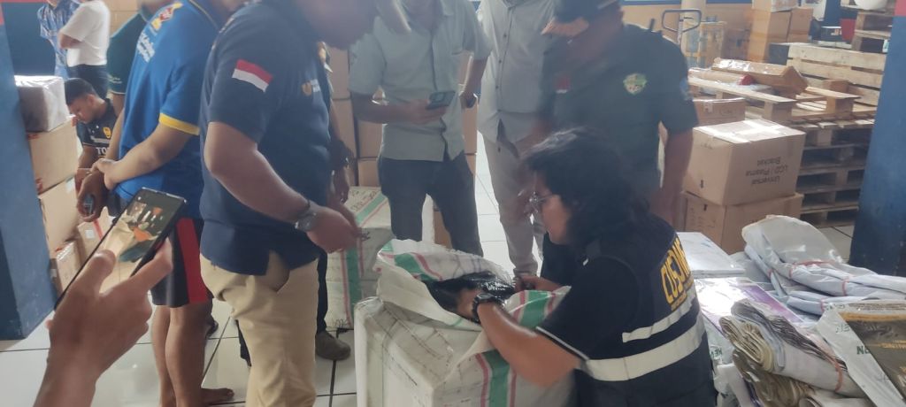 Operasi Pemberantasan Barang Keba Cukai (BKC) Ilegal Atau Operasi Pasar Ilegal