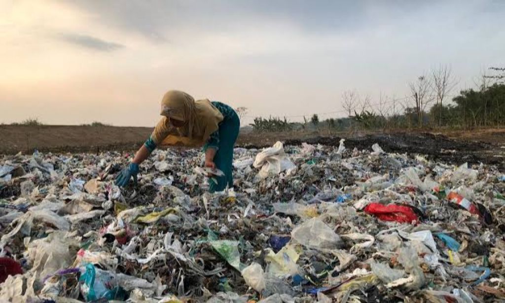 Temukan Kerusakan Lingkungan Akibat sampah Plastik Impor, Nina Berniat Temui Delegasi Negara Maju di INC4 Ottawa, Kanada