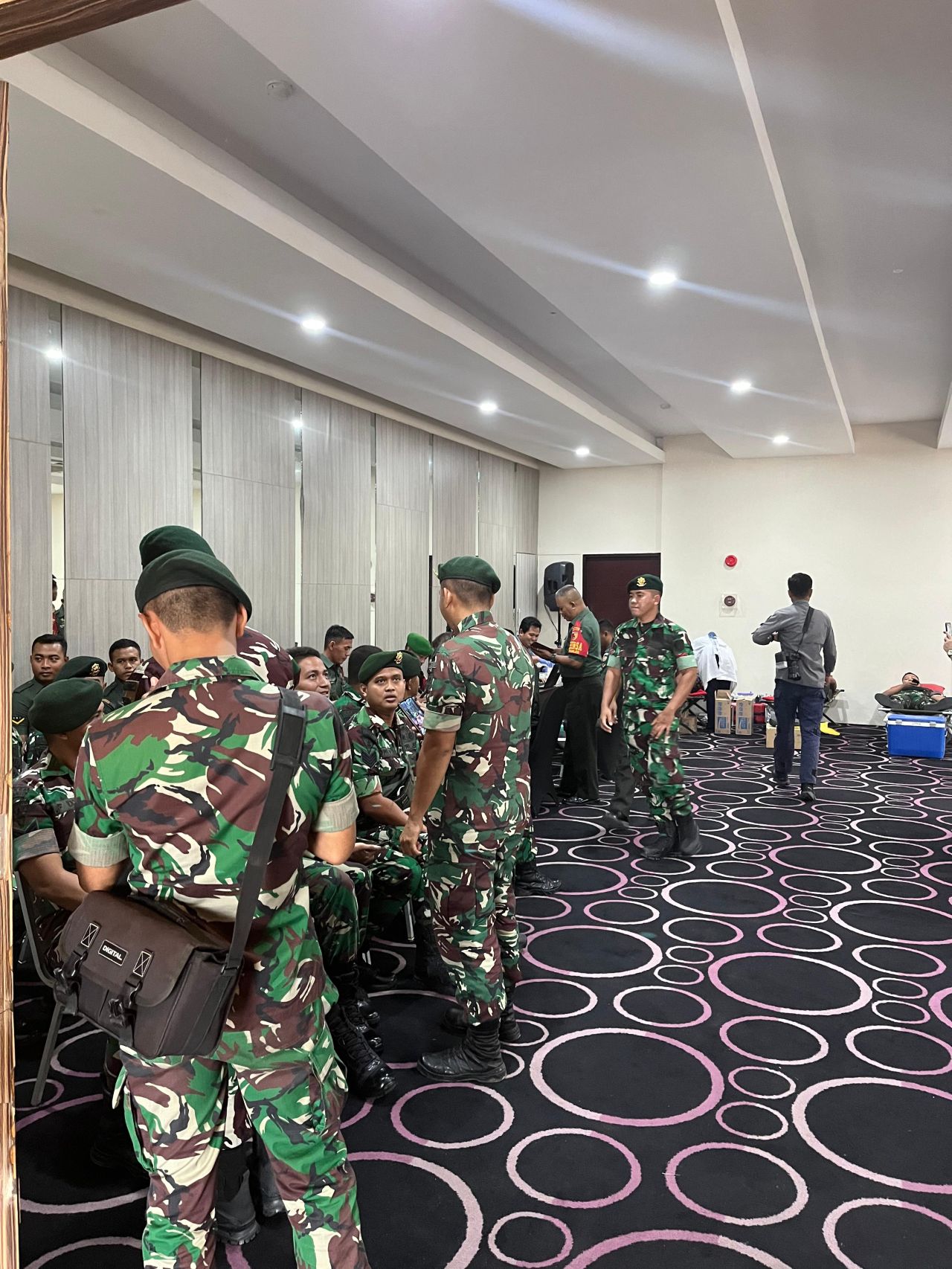 Solaris Hotel Malang Gelar Aksi Donor Darah Bersama PMI Kabupaten Malang  