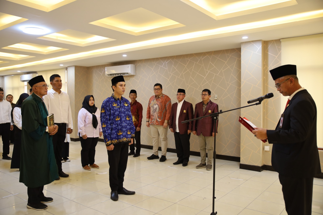 Pelantikan ASN di Unsika, Enam Dosen Menempati Fungsional Ahli