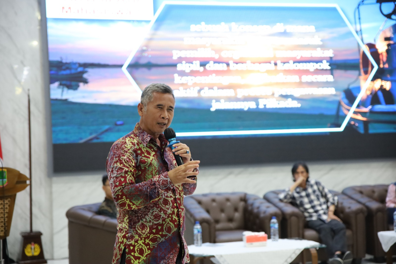 Pengawasan Cemerlang, Mahasiswa Unsika Terlibat Awasi Pilkada, Ini Kata Rektor Ade Maman