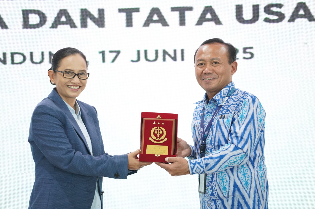 Kajati Jabar Katarina Endang Sepakati MoU PT Pegadaian Kanwil X Bandung 