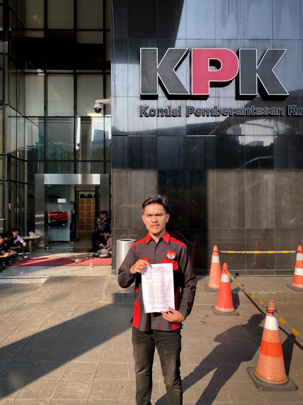 Dana Otsus Triliunan, Rakyat Aceh Masih Miskin: Alamp Aksi Desak KPK Audit Pokir DPRA