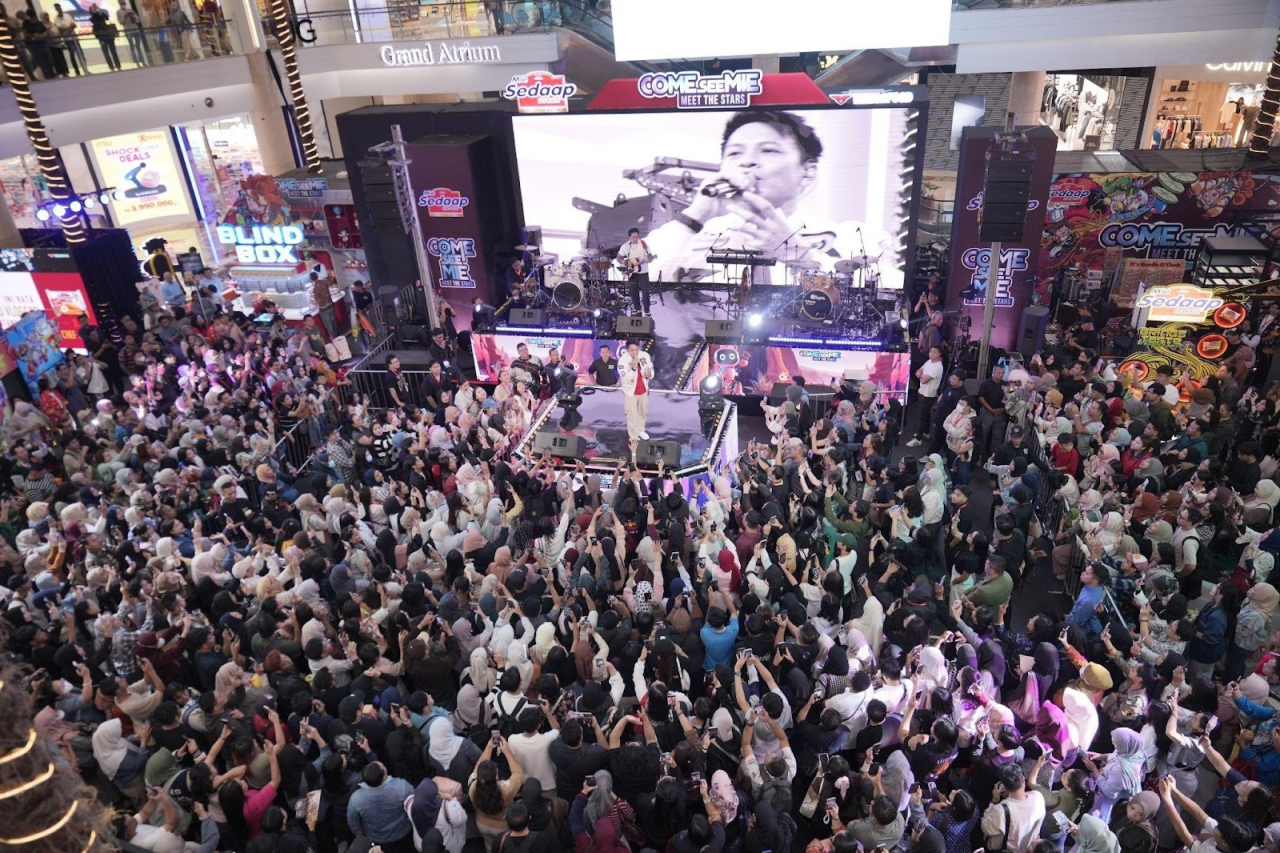 “COME SEE MIE – MEET THE STARS” Ariel Noah dan The Changcuters Bawa Kemeriahan Panggung Mie Sedaap