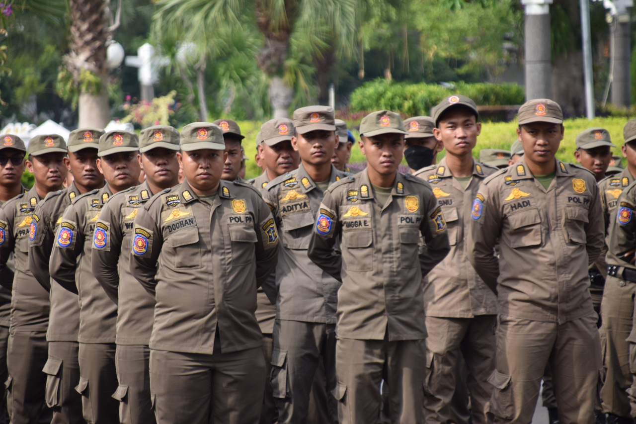 Wali Kota Eri Instruksikan Satpol PP Aktif Patroli, Temuan Pesta Sesama Jenis di Hotel Surabaya
