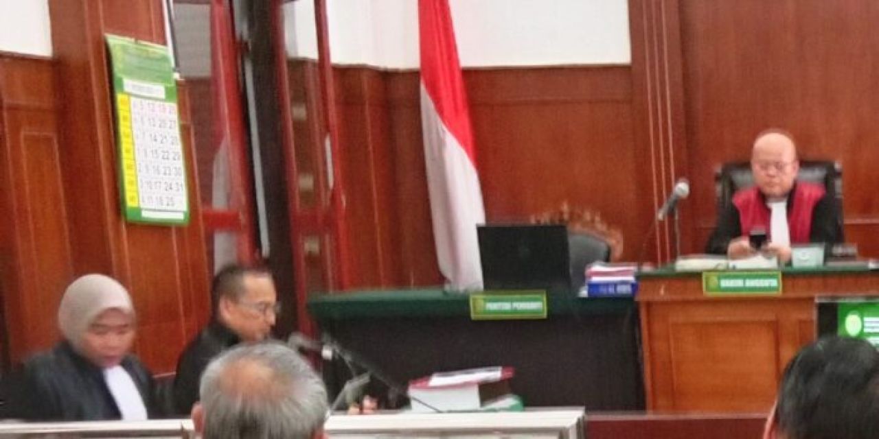 Sidang Kasus Sianida ini Keterangan Saksi Ahli Dan Ketua Perhimpunan Dosen Ilmu Hukum Pidana Indonesia