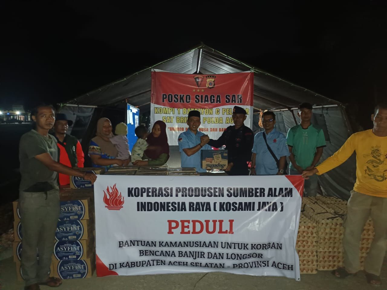 KOSAMI Jaya Ulurkan Bantuan, Hangatkan Harapan Warga Korban Banjir Aceh Selatan