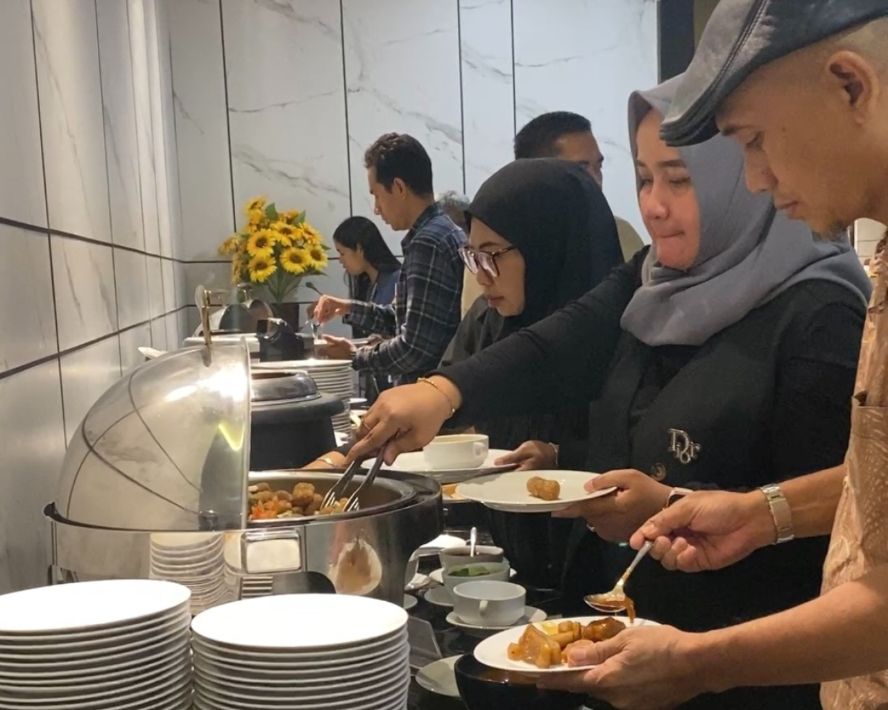 Program Ramadan 2026 di Grand Whiz Hotel Praxis, Tempat Ngabuburit Saat Berbuka Puasa