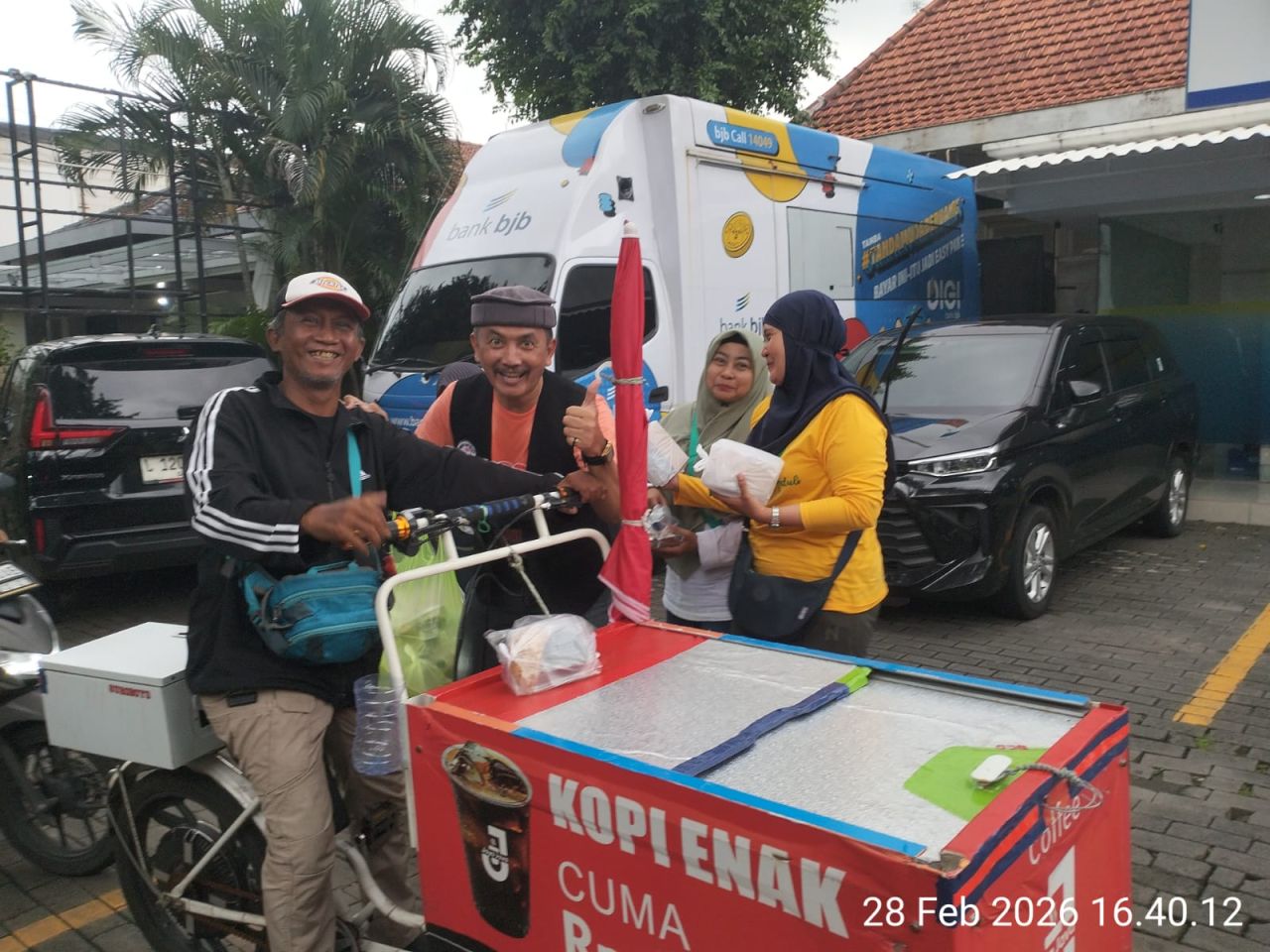 Aksi Sosial Baksos’e Suroboyo kembali diGelas sebanyak 500 Paket Takjil Guna Wujudkan Semangat Berbagi Ramadhan 1447 H.