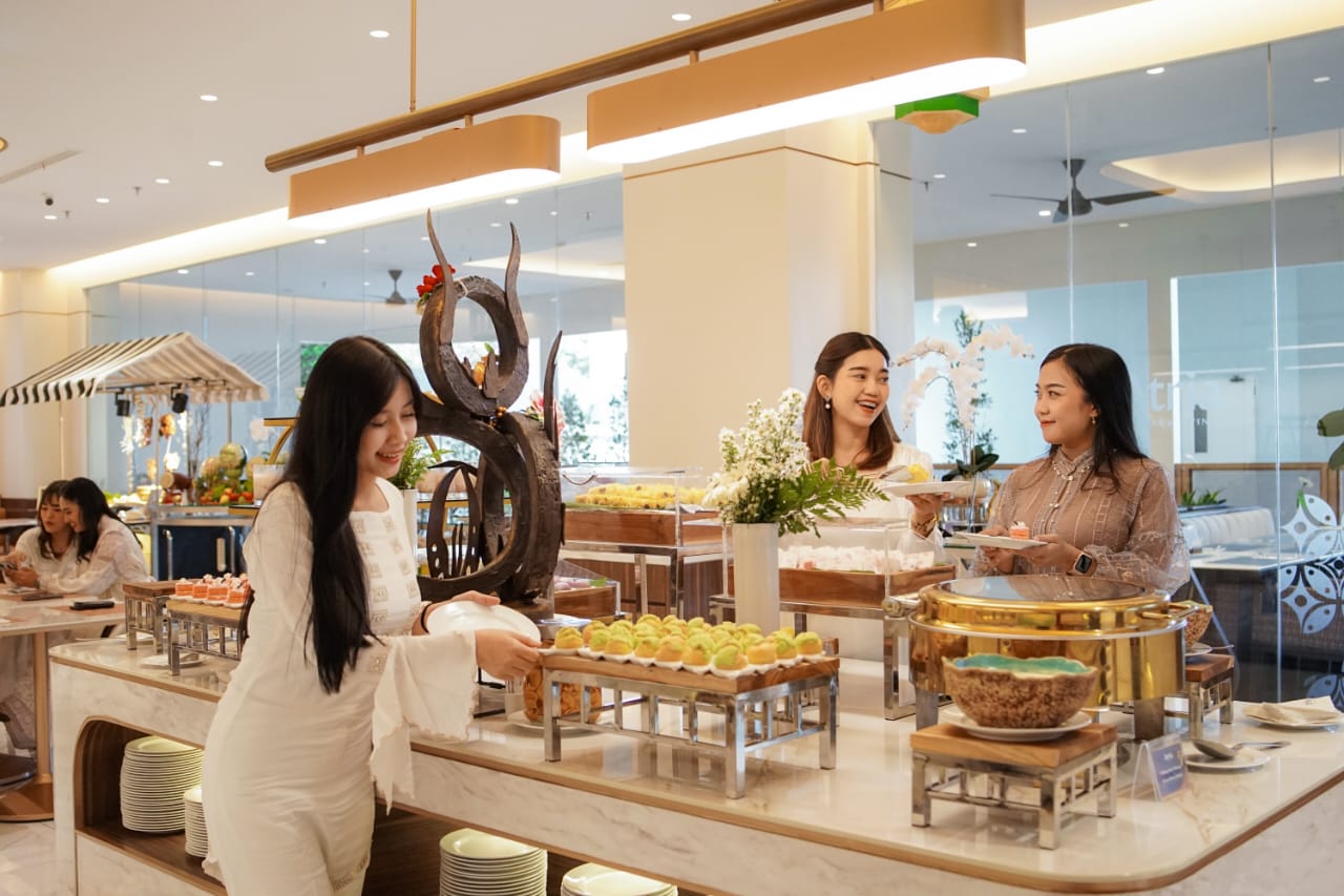 Sajian Arabian-Asian-Indonesia di Atria Hotel Malang Memberikan Iftar Ramadan Berpeluang Menang Motor