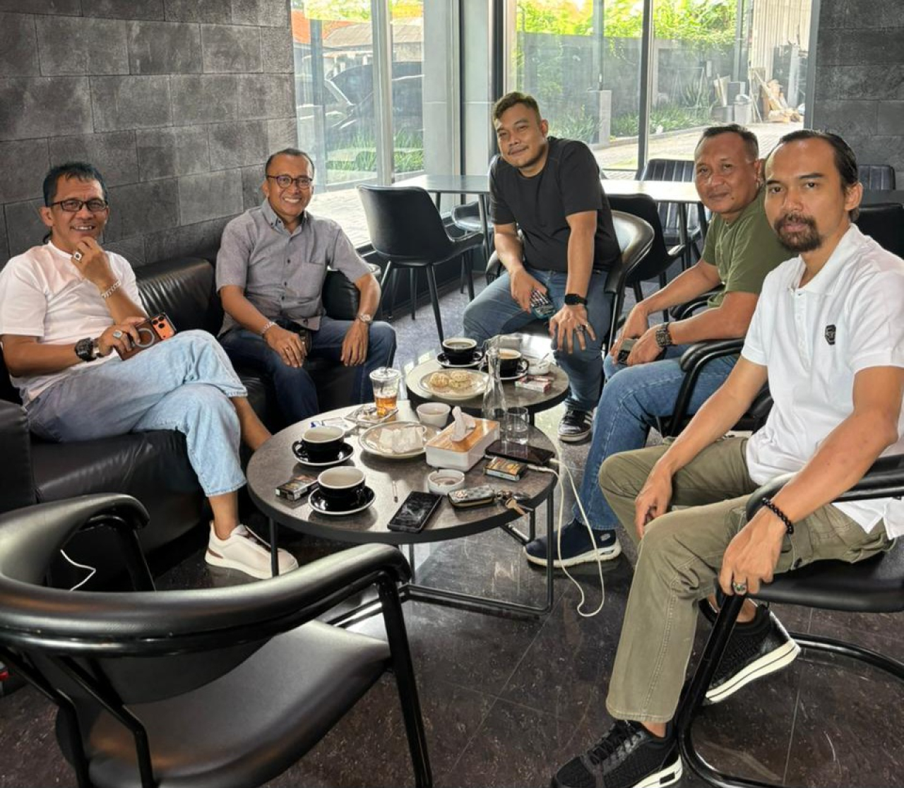 Dukungan Arif Dianto Calon Kadin Kabupaten Karawang Terus Menguat