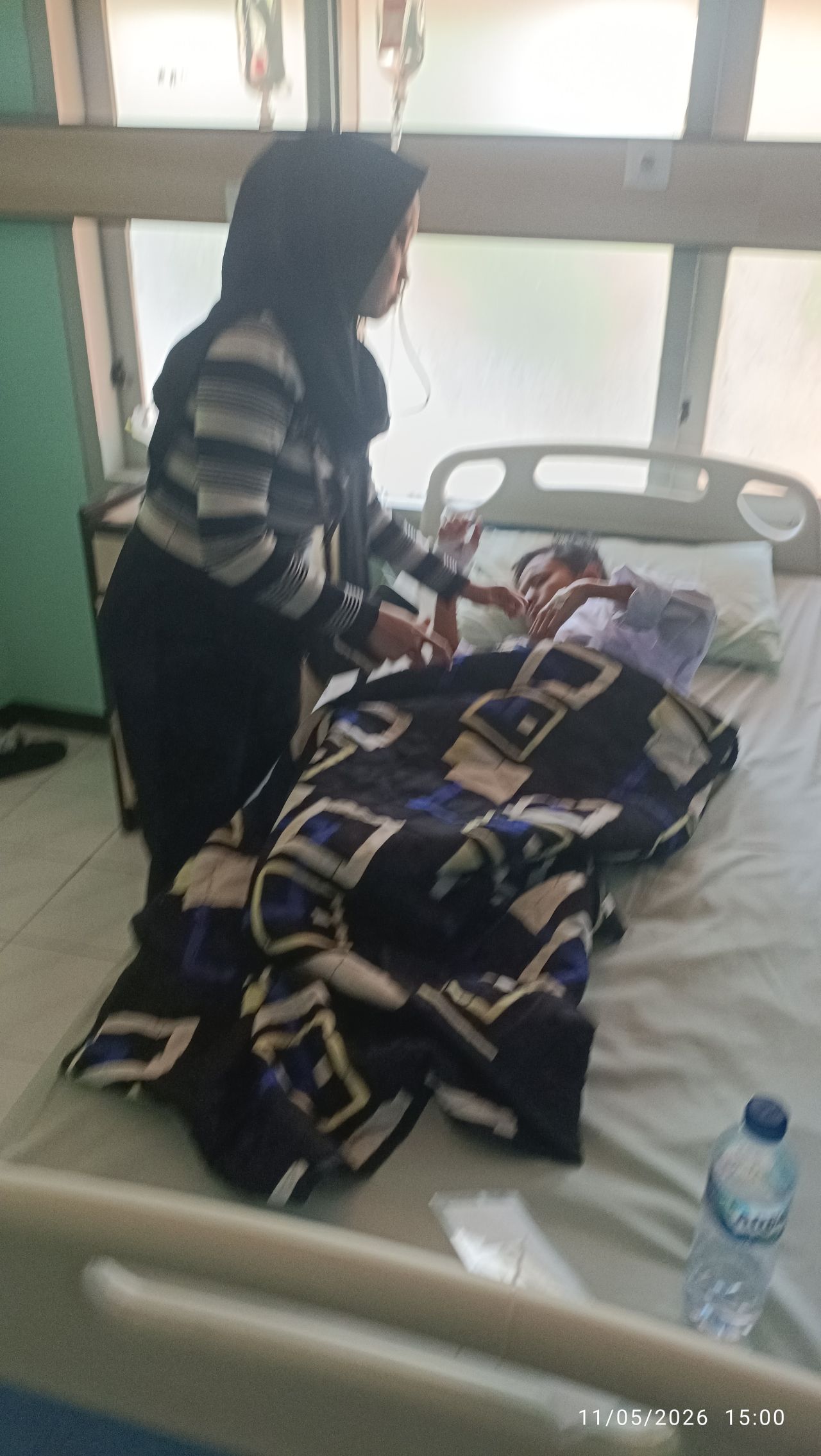 Diduga Keracunan Massal MBG di Kecamatan Bubutan, Ratusan Siswa Dirawat